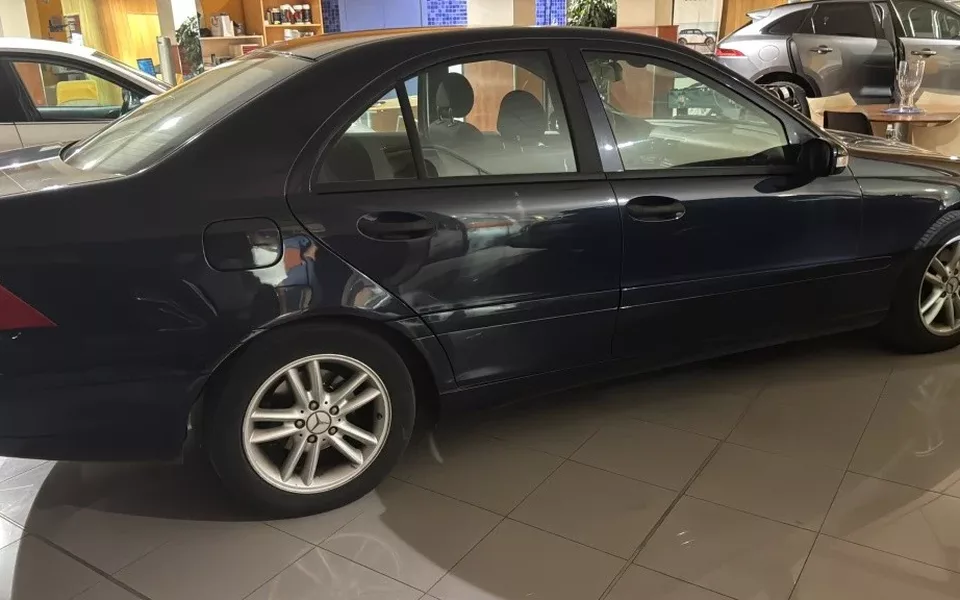 MERCEDES-BENZ Clase C C 220 CDI Classic - 5500€ en Lleida