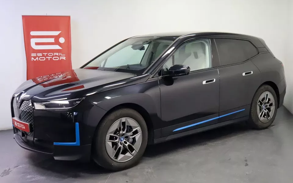 BMW iX xDrive 40