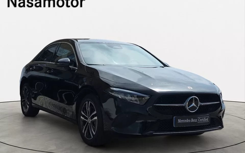Mercedes-Benz A 250 Limousine