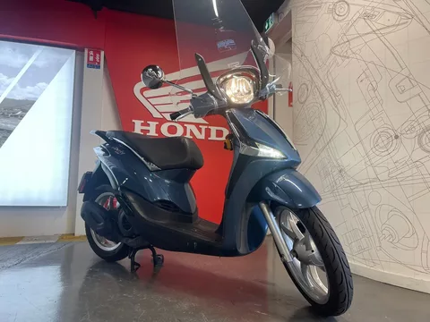 PIAGGIO - PIAGGIO LIBERTY 125 - TRES BON ETAT