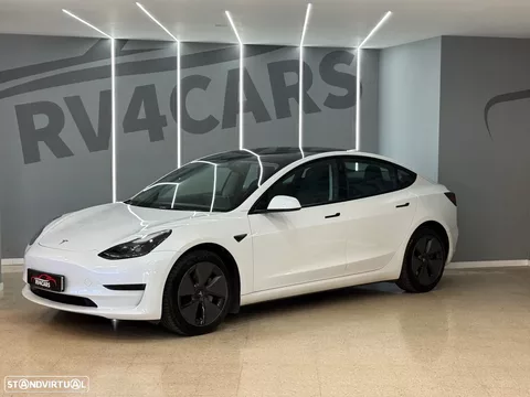Tesla Model 3 Standard Range Plus RWD