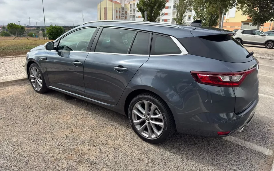 Renault Mégane Sport Tourer 1.5 dCi GT Line EDC J18