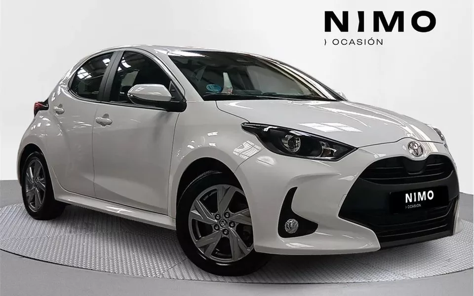 TOYOTA Yaris Yaris 120H 1.5 Active Plus - 24200€ en Huelva