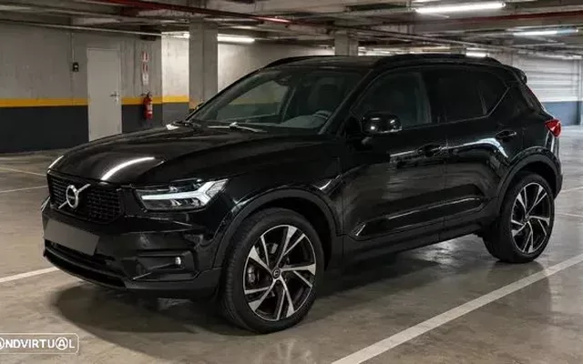 Volvo XC 40 D4 AWD Geartronic R-Design
