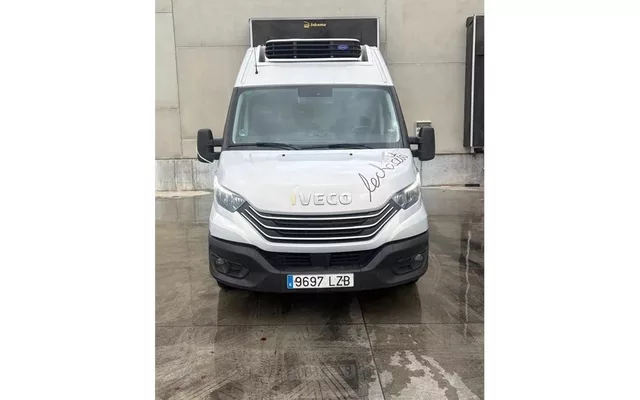 IVECO Daily Furgón DAILY FURGON Daily Furgon FG H3 Batalla 3520 L 35 C ... V 2019 - 14500€ en Zamora
