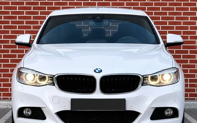 BMW 320 Gran Turismo d xDrive Auto Pack M