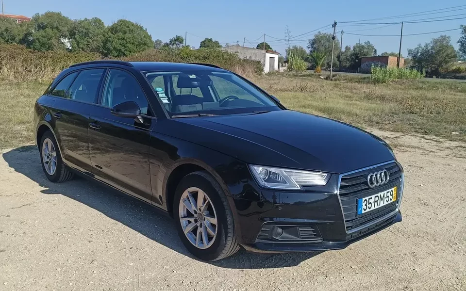 Audi A4 Avant 2.0 TDi S tronic