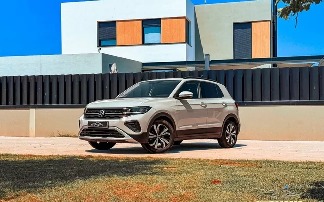 VOLKSWAGEN T-Cross T-Cross 1.0 TSI Life Aut. 85kW