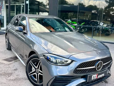 Mercedes-Benz C 300 e AMG Line