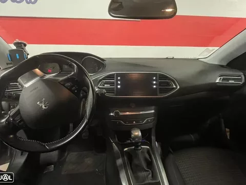 Peugeot 308 SW 1.2 PureTech Style