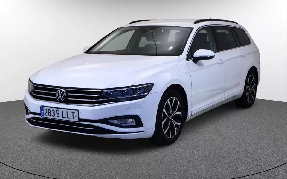 VOLKSWAGEN Passat familiar 1.6 TDI 88KW DSG EXECUTIVE VARIANT 5P