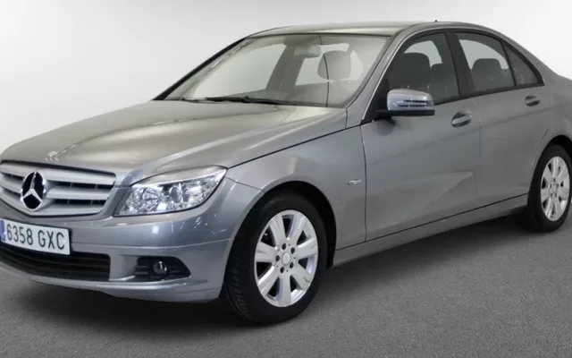 Mercedes-Benz C 180 CLASE KOMPRESOR BLUE EFFICIENCY