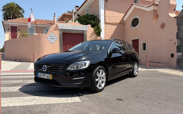 Volvo V60 2.0 D2 Momentum