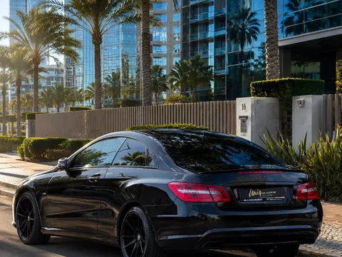 Mercedes-Benz E 250 CDi Avantgarde BE Auto