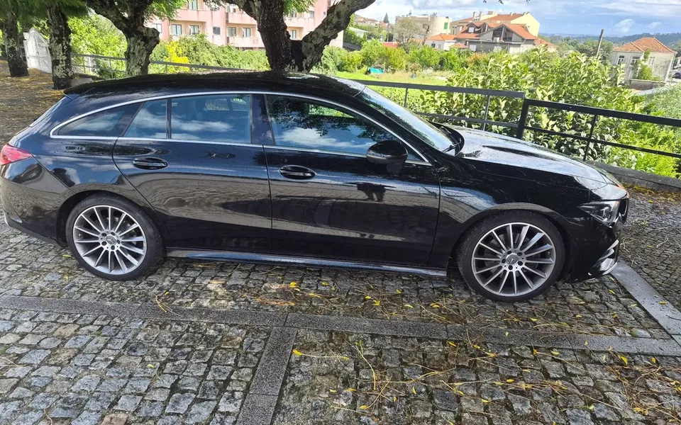 Mercedes-Benz CLA 220