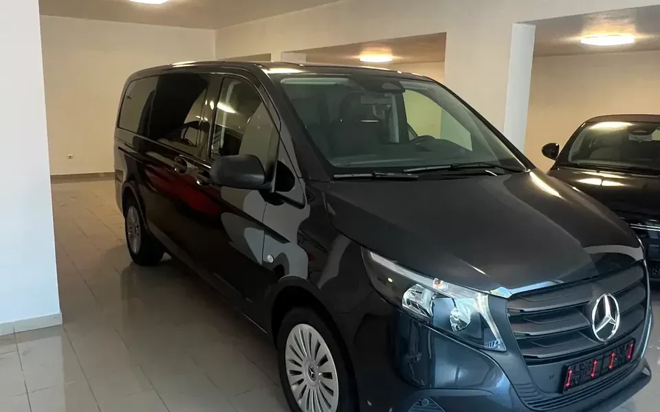 Mercedes-Benz Vito Tourer