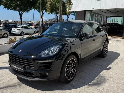 Porsche Macan PDK