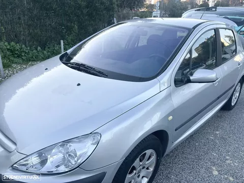 Peugeot 307