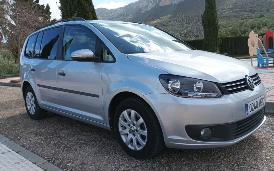 VOLKSWAGEN Touran Touran 1.6TDI Advance 105