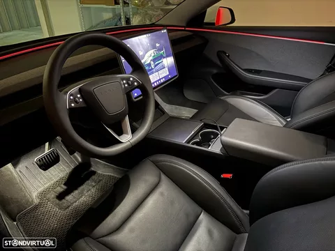 Tesla Model 3 Standard RWD