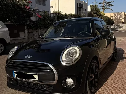 MINI 5 Portas One Aut.