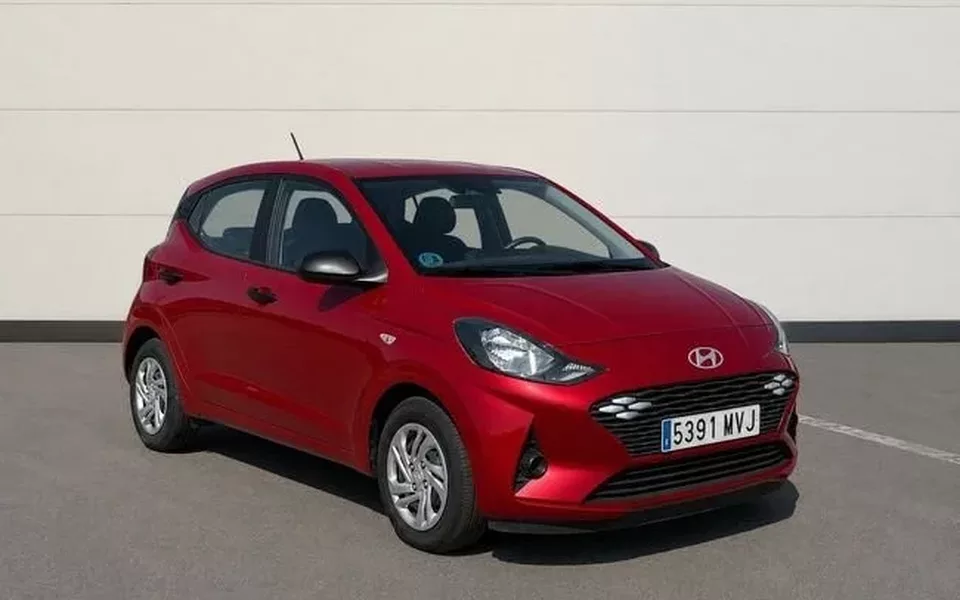 HYUNDAI i10 1.0 ESSENCE 67 5P