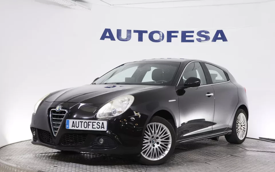 Alfa Romeo Giulietta 2.0 JTDM 140CV 5P # CUERO,PARKTRONIC