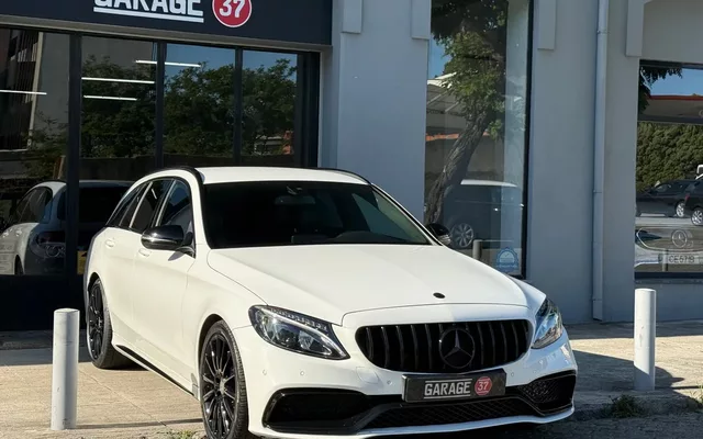 Mercedes-Benz C 220 (BlueTEC) d Station 7G-TRONIC AMG Line