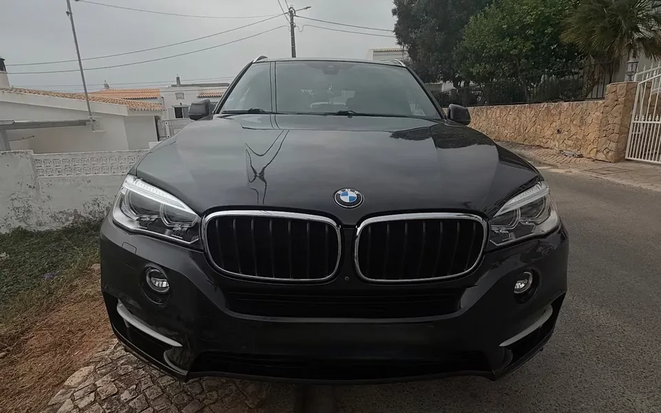 BMW X5 25 d sDrive Comfort 7L