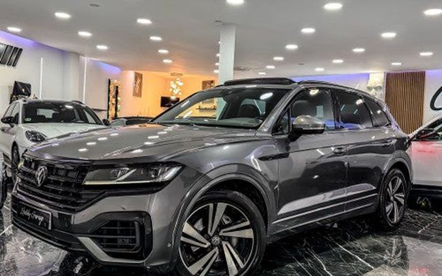 VOLKSWAGEN Touareg 3.0TDI V6 R-Line Individual Tip. Elegance 4M 210kW