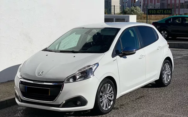 Peugeot 208 1.6 BlueHDi Style