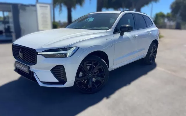 Volvo XC 60 2.0 T8 PHEV Black Edition AWD