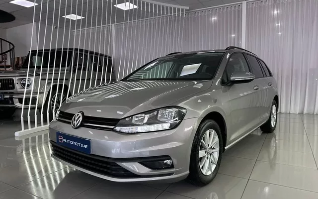 VOLKSWAGEN Golf Golf Variant 1.6TDI Business Edition - 14990€ en Utrera