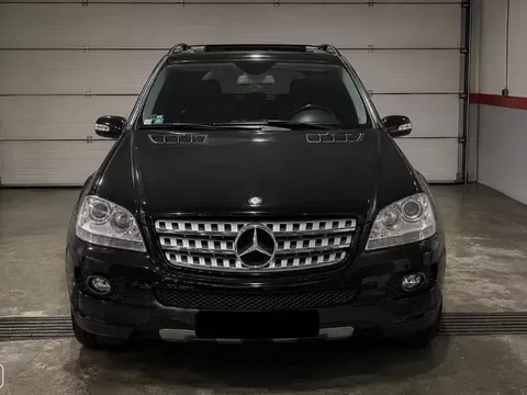 Mercedes-Benz ML 320