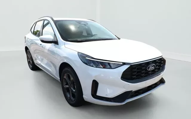 Ford KUGA 180 FHEV ST-LINE Zéro km immatriculé