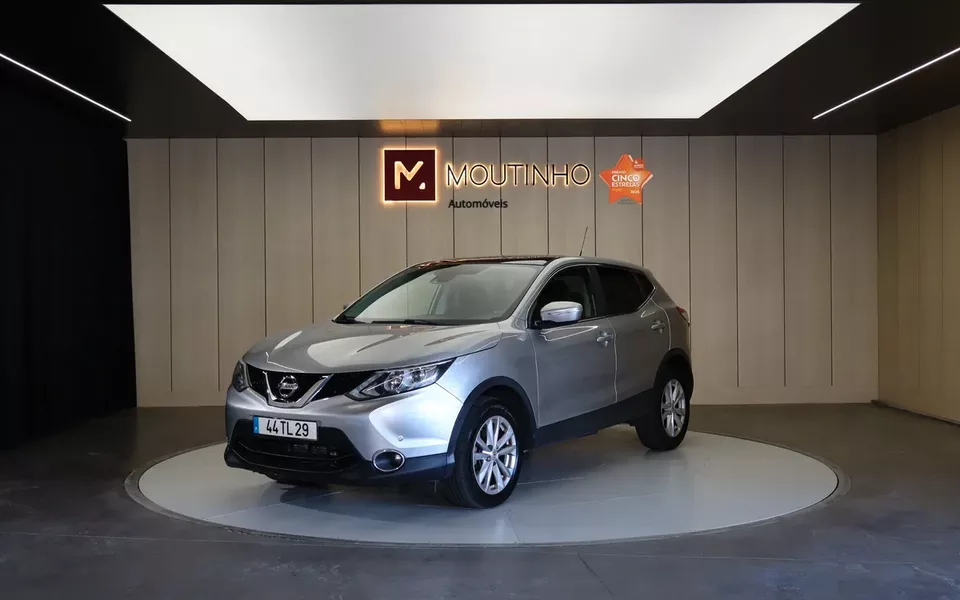Nissan Qashqai 1.6 dCi Xtronic N-Connecta