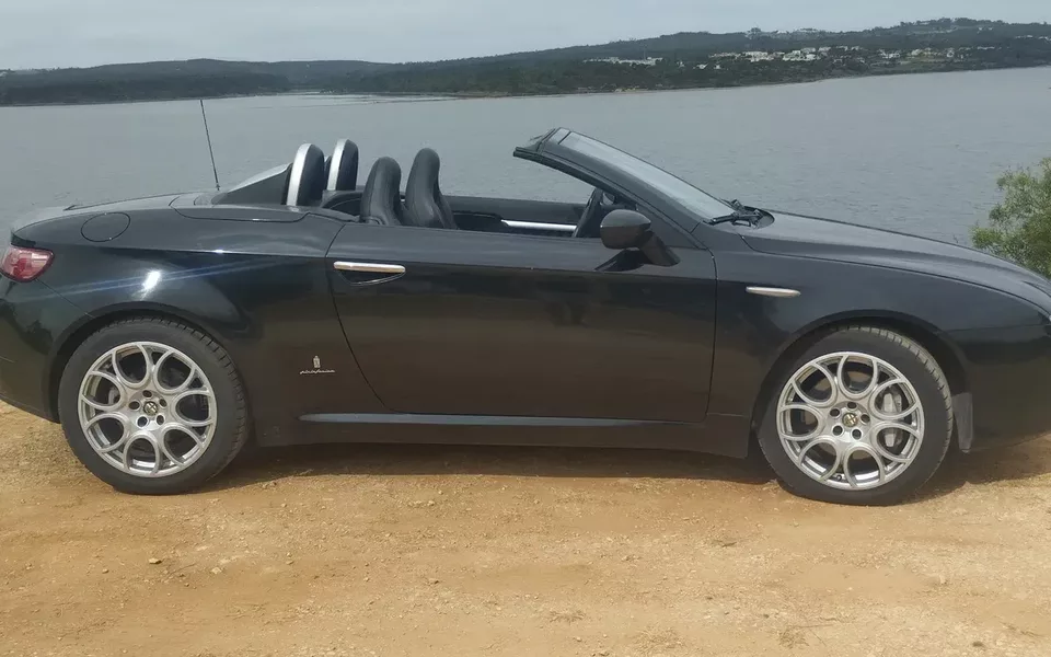 Alfa Romeo Spider 2.4 JTDM
