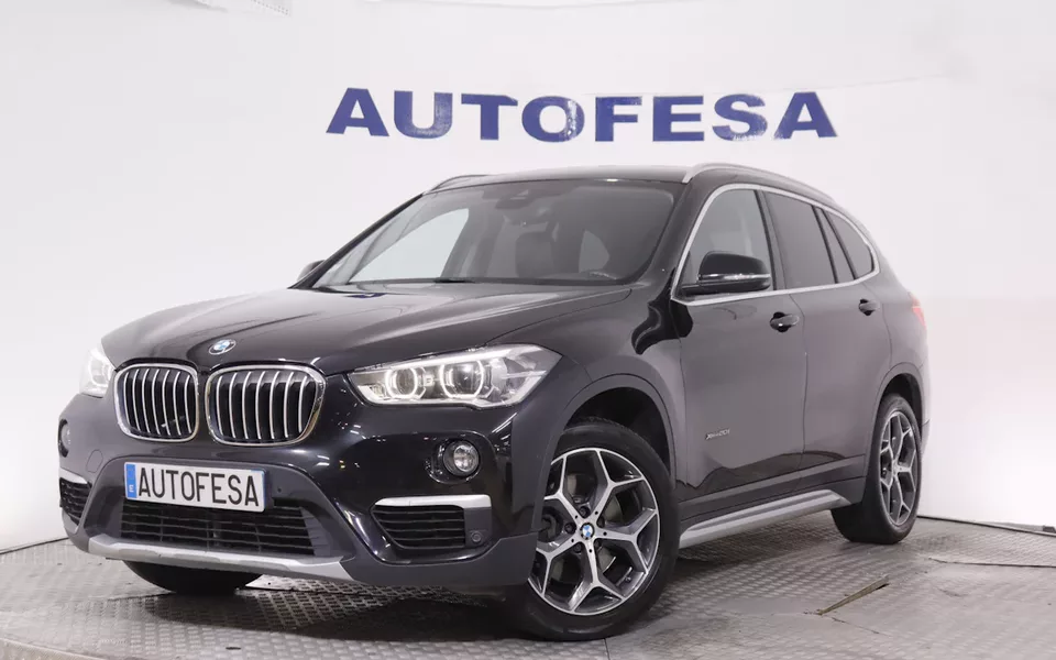 BMW X1 X1 XDRIVE XLINE 20I AUTO 192CV 5P # NAVY, PARKTRONIC
