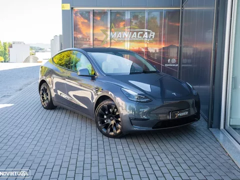Tesla Model Y Long Range Dual Motor AWD