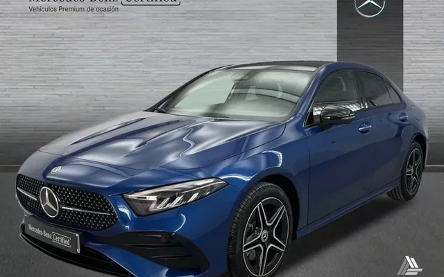MERCEDES-BENZ Clase A CLASE A 250 e Berlina