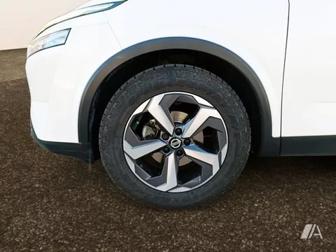 NISSAN Qashqai QASHQAI 1.3 DIG-T MHEV 160CV N-CONNECTA DCT 4X4 - 22490€ en Burgos
