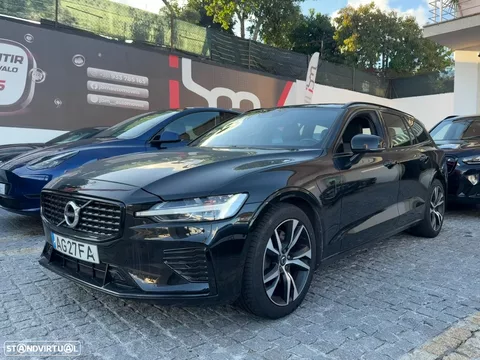 Volvo V60 2.0 T8 AWD TE R-Design Expression