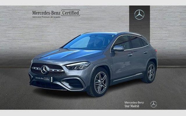 MERCEDES-BENZ Clase GLA 200 D