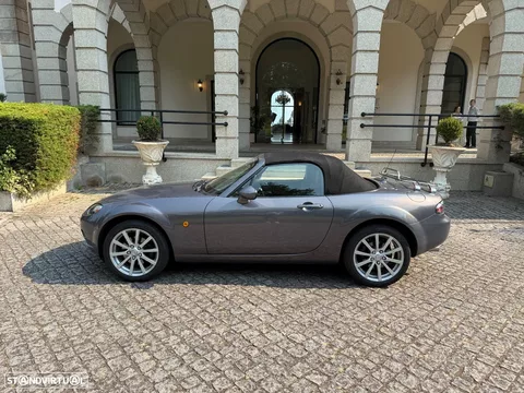 Mazda MX-5 2.0 MZR Sports-Line