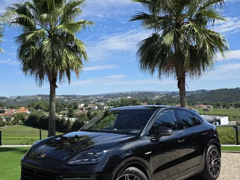Porsche Cayenne Coupé E-Hybrid Tiptronic S Black Edition
