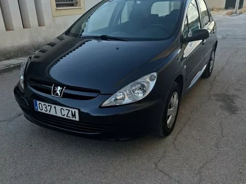 PEUGEOT 307 307 1.6HDI X-Line 110