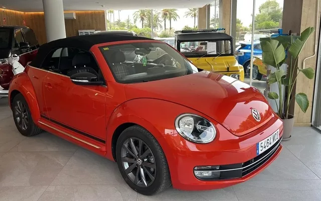 VOLKSWAGEN Beetle VOLKSWAGEN Beetle Descapotable Manual de 3 Puertas - 25200€ en Moraira