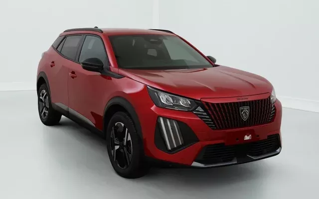 Peugeot 2008 Allure 1.2 Turbo 100 hp Man.6 Zéro km immatriculé