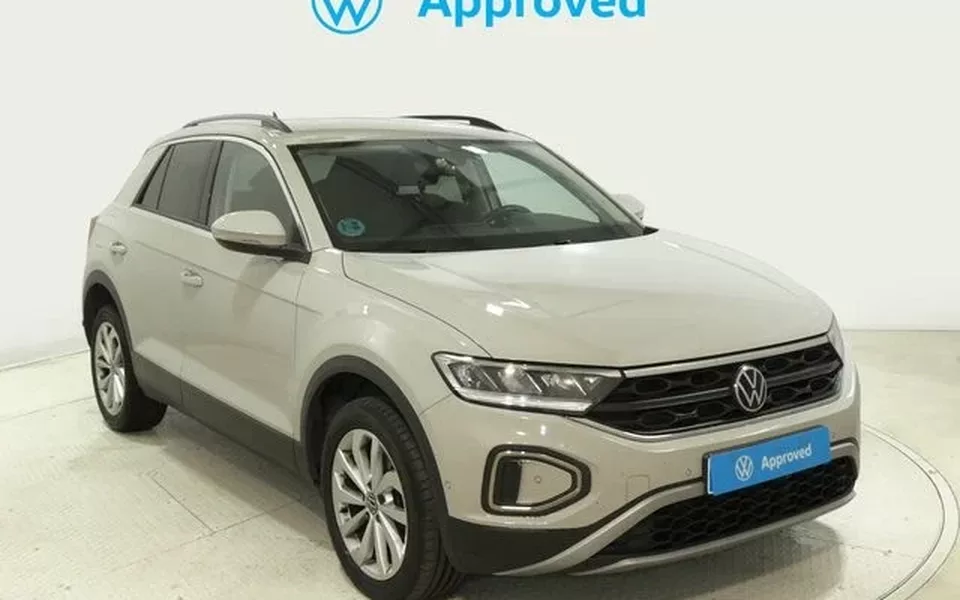 VOLKSWAGEN T-Roc T-Roc 2.0TDI Life DSG7 110KW - 19800€ en Astorga