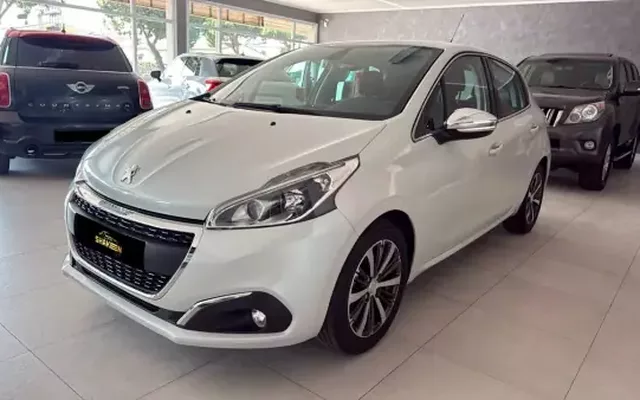 Peugeot 208 2017 Puretech 82 Start Stop Allure
